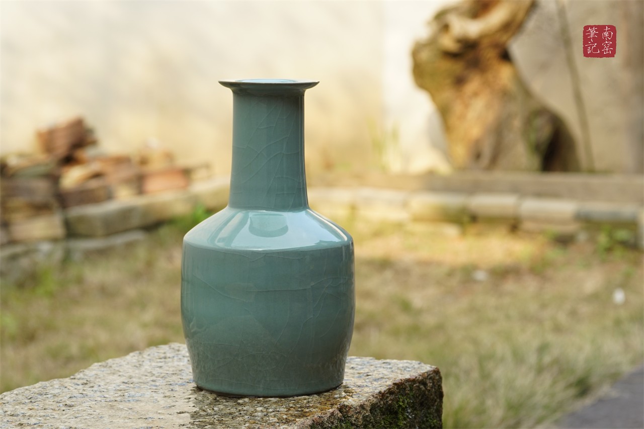 仿官窑 槌形大瓶