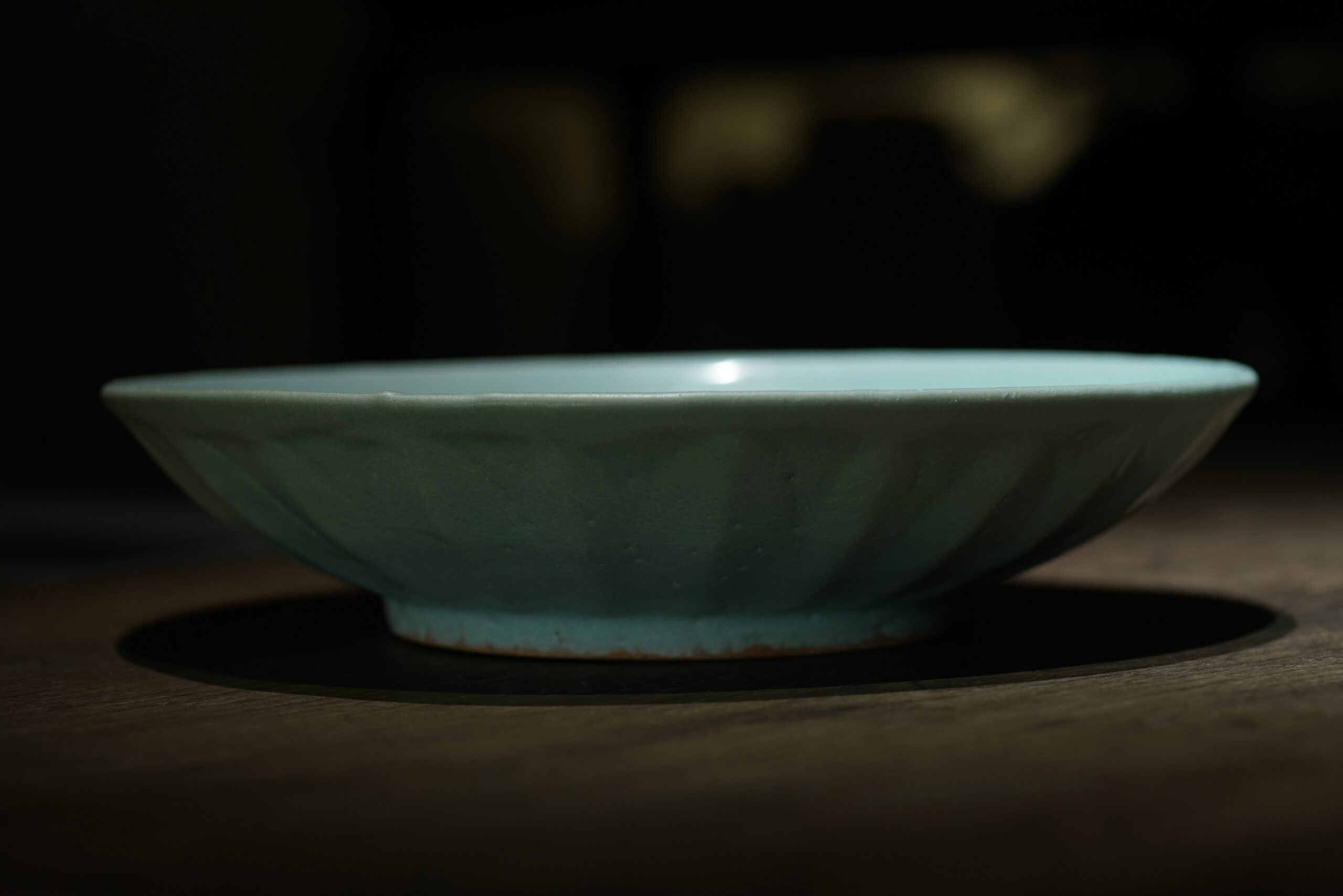 南宋龙泉窑 莲瓣大盘