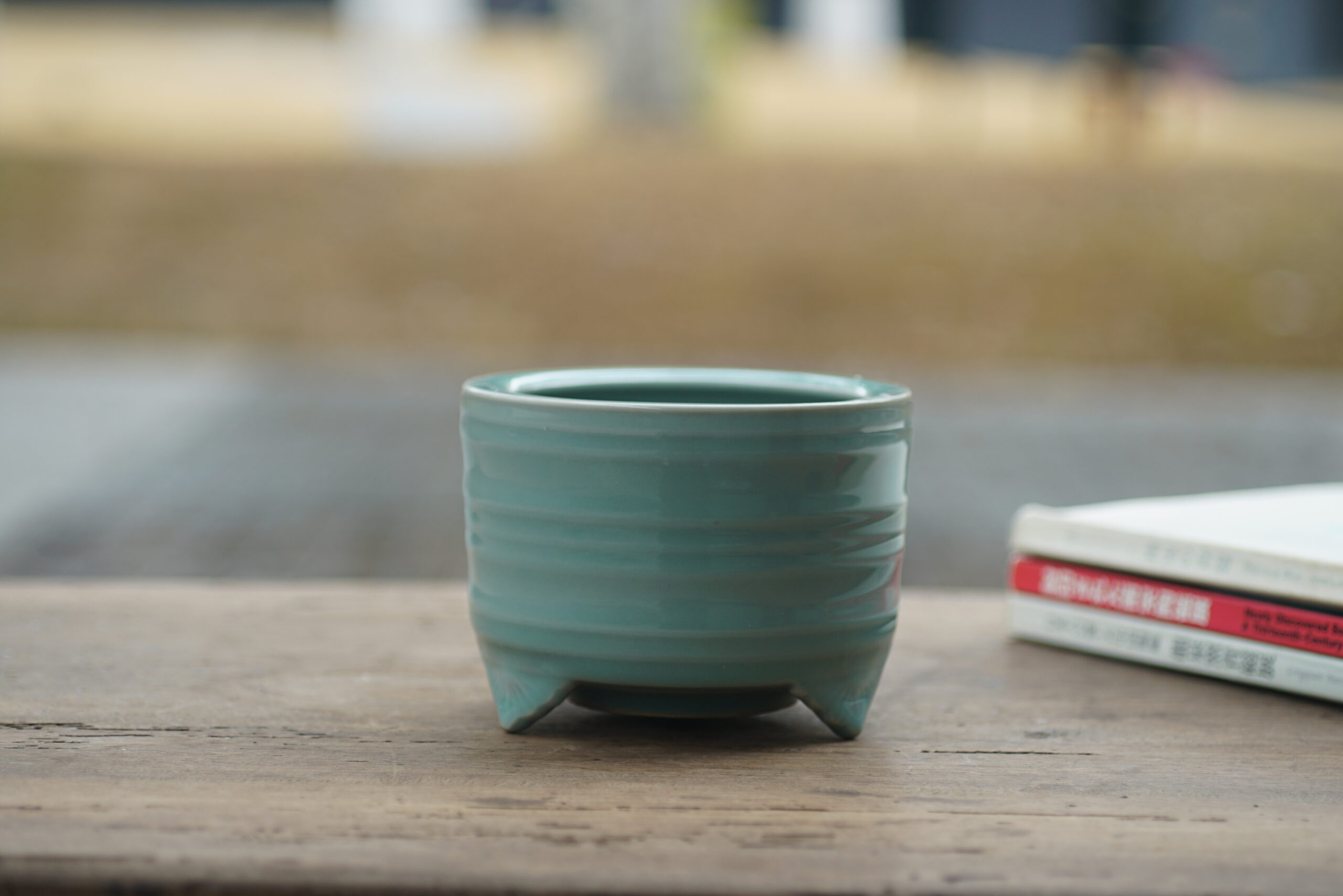 柴烧 仿青铜如意弦纹炉