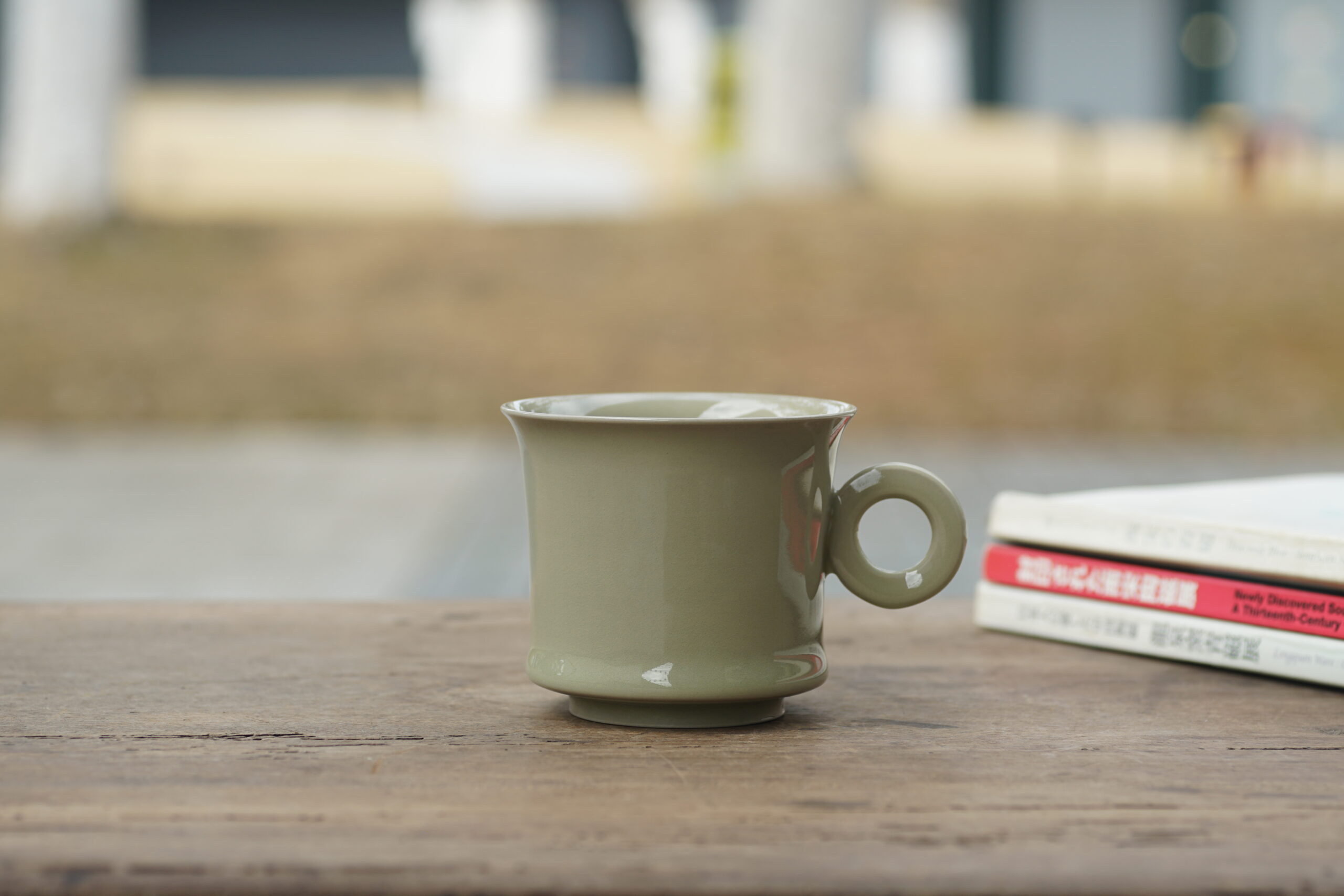 纯手 隋白黄釉把杯