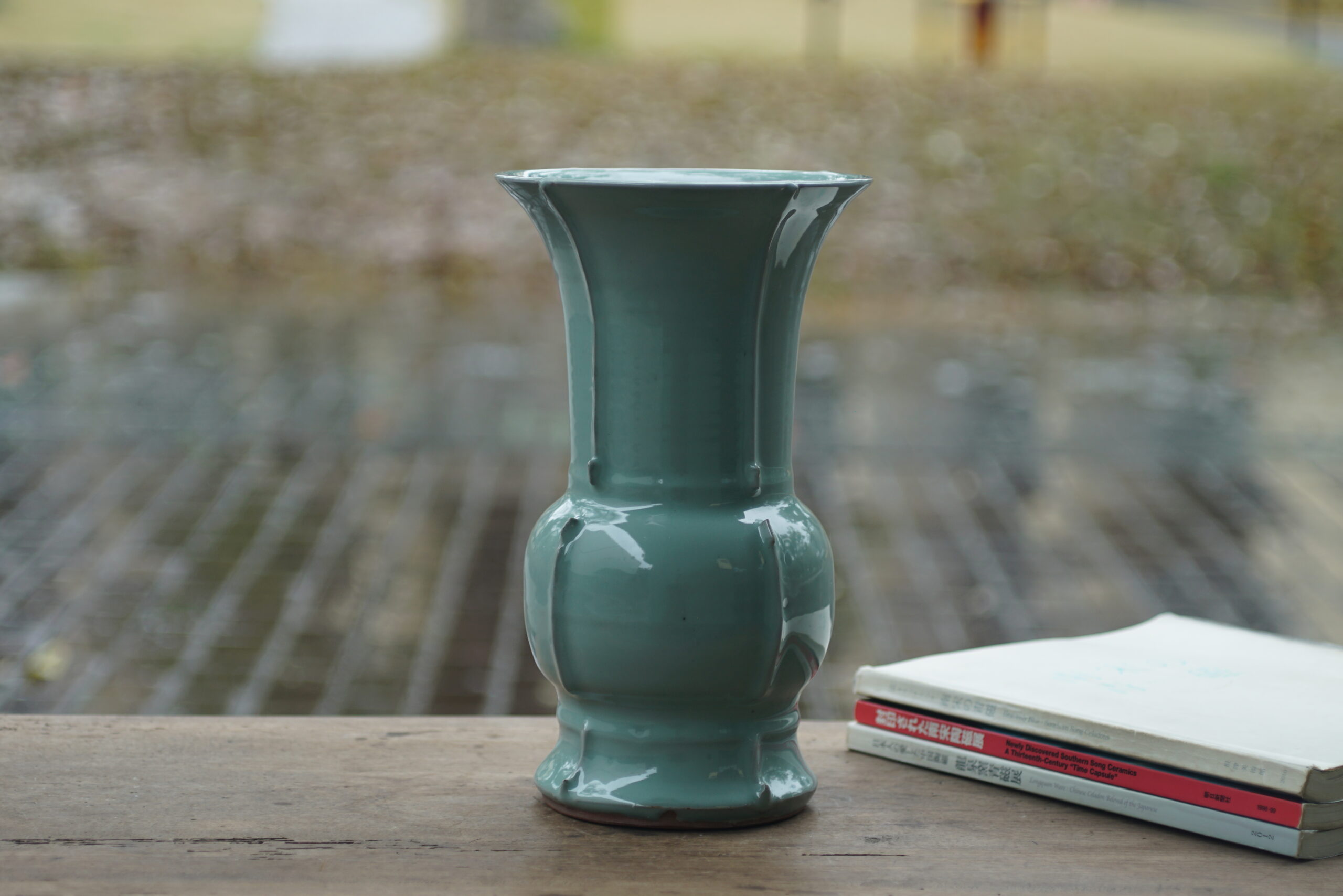 柴烧古韵 仿青铜出戟尊